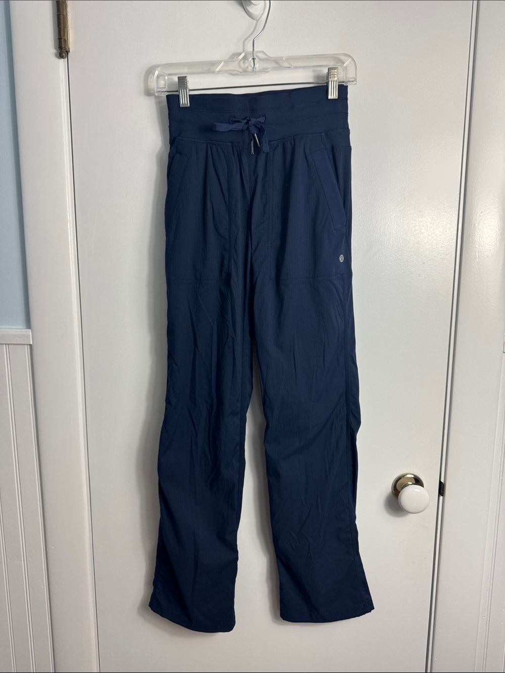 Lululemon Dance Studio Mid-Rise Pant Full Length True Navy Size 2 - Picture 2 of 9